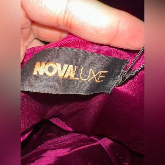 Jaqueline Asymmetrical Maxi Dress Raspberry size XL new with tag - Picture 11 of 14